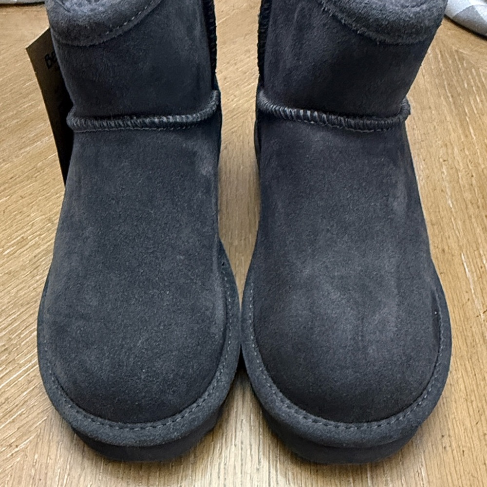BearPaw Women's  Ankle Boots